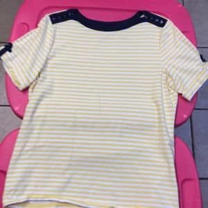 D & Co. Cute yellow and white striped top